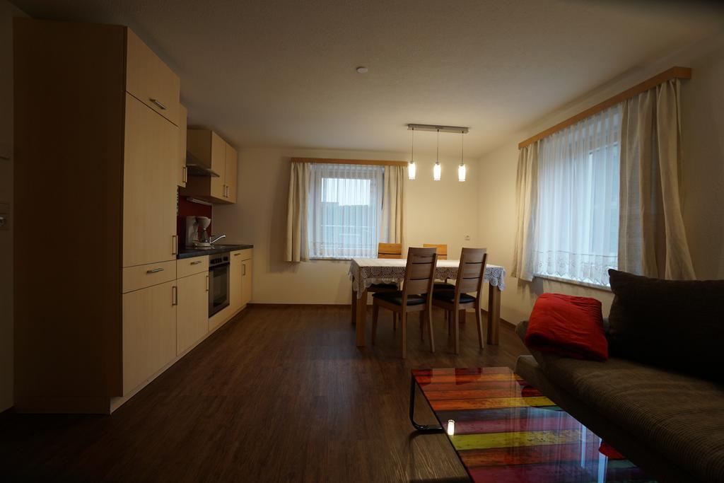 Ferienwohnung Fam Alfons Geiler Heinfels Room photo